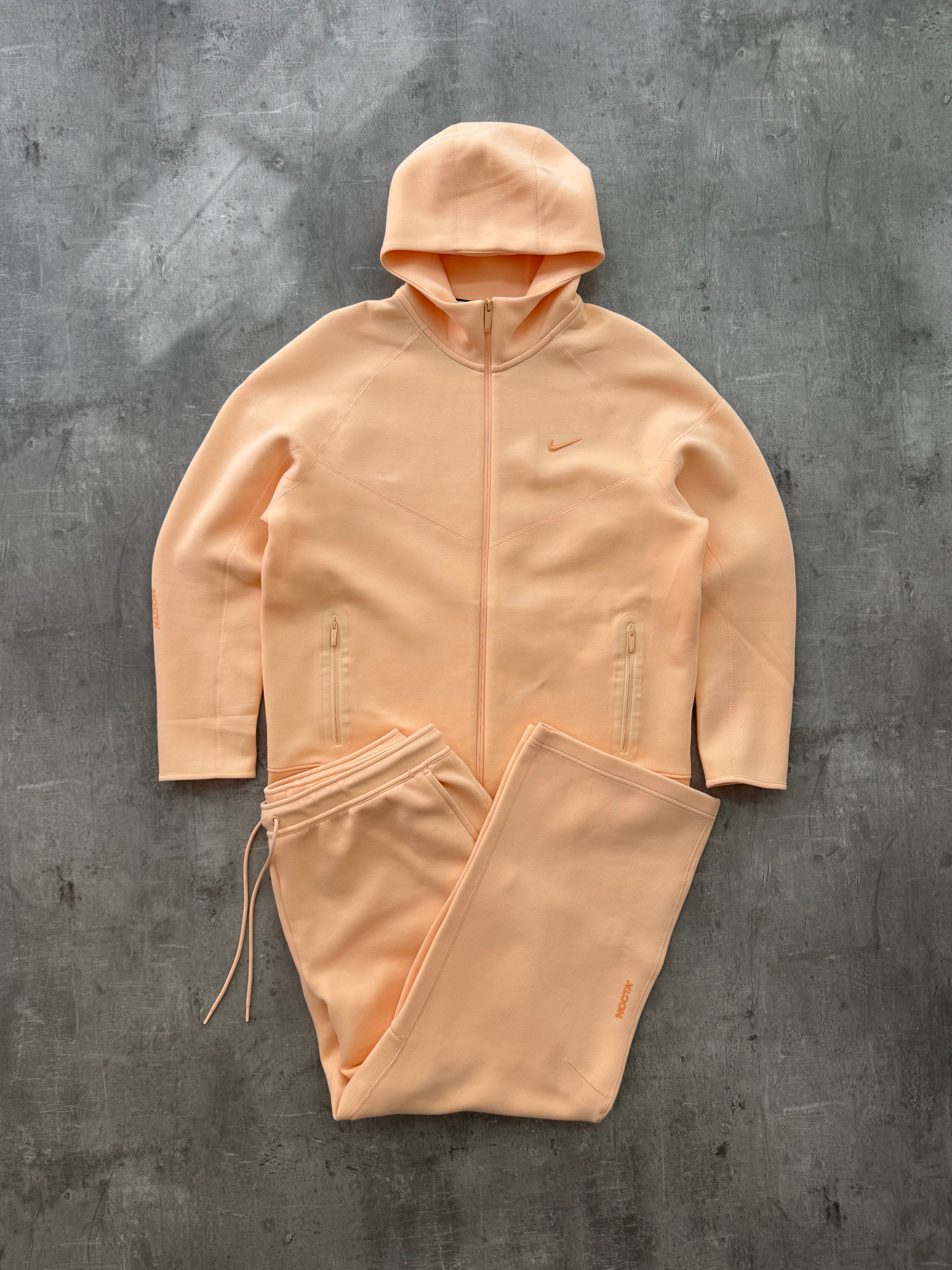 Nike x NOCTA Tech Fleece Set orange – theroomhd