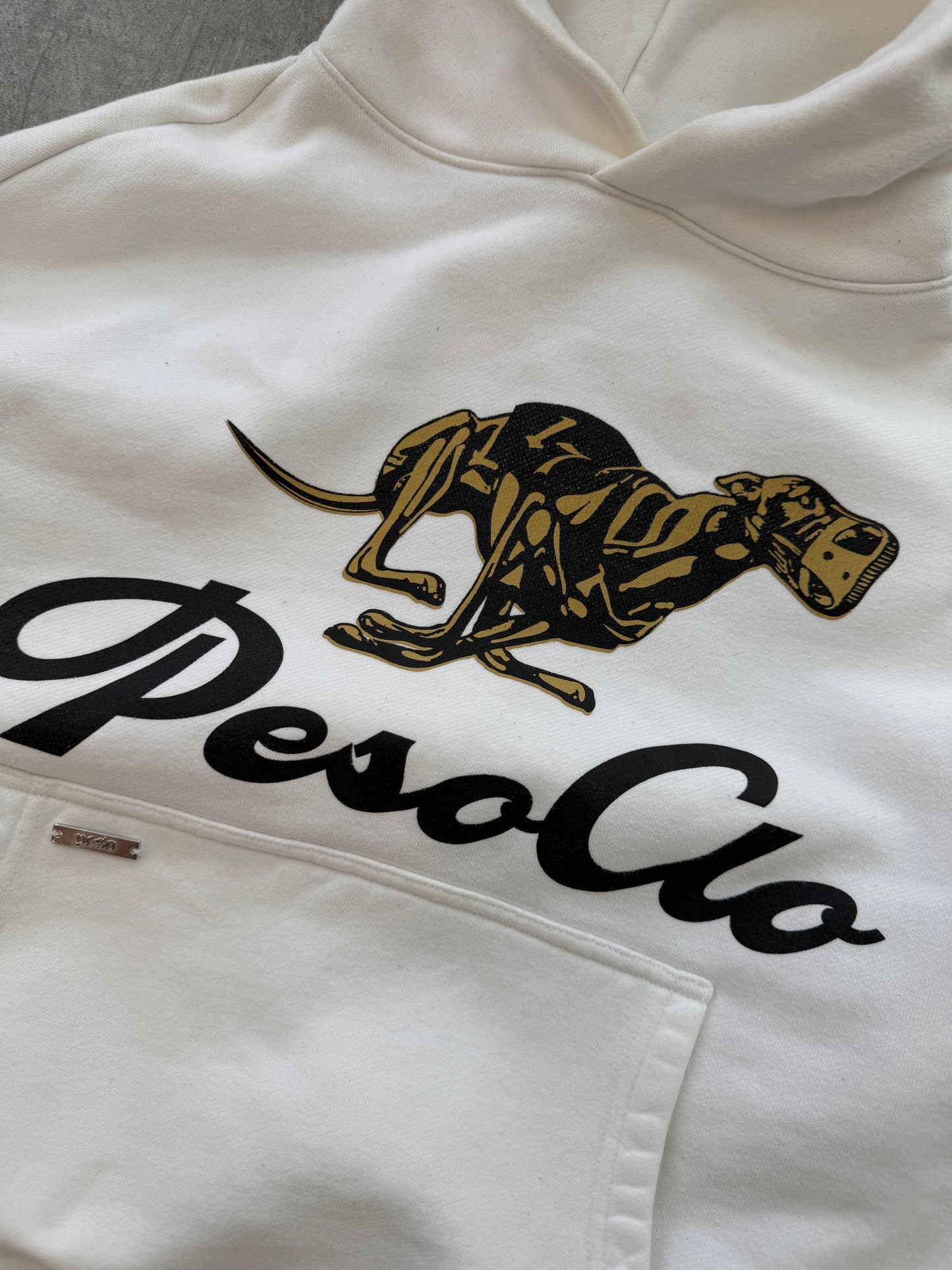 Peso Nevada Hoodie white