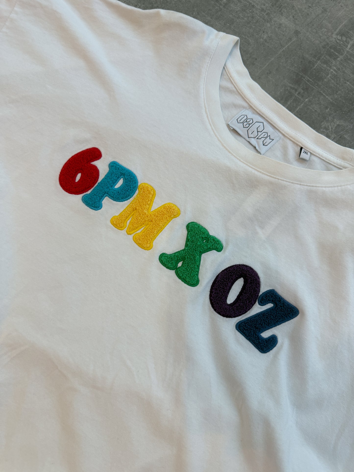 6pm x OZ Fluffy Logo T-Shirt white