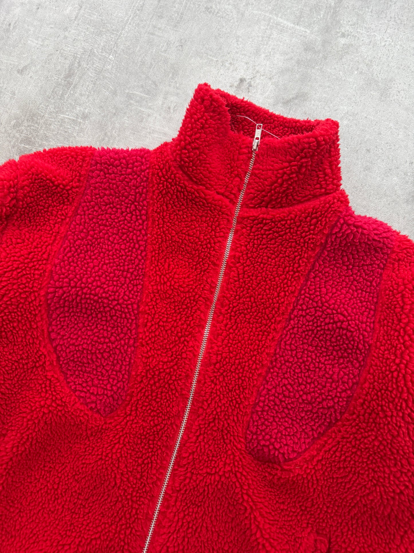 Systemic Fleece red
