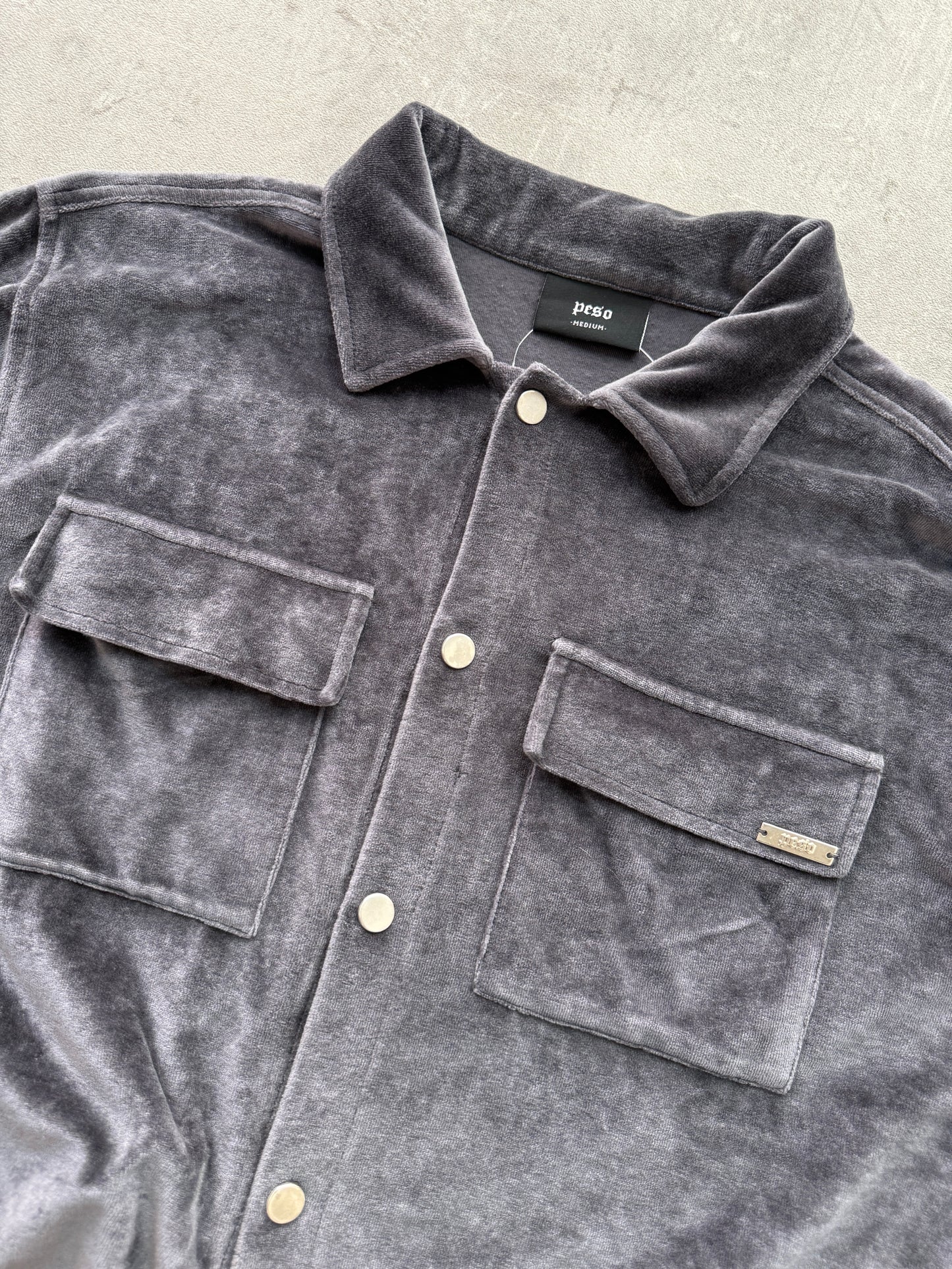 Peso Velvet Overshirt dark grey