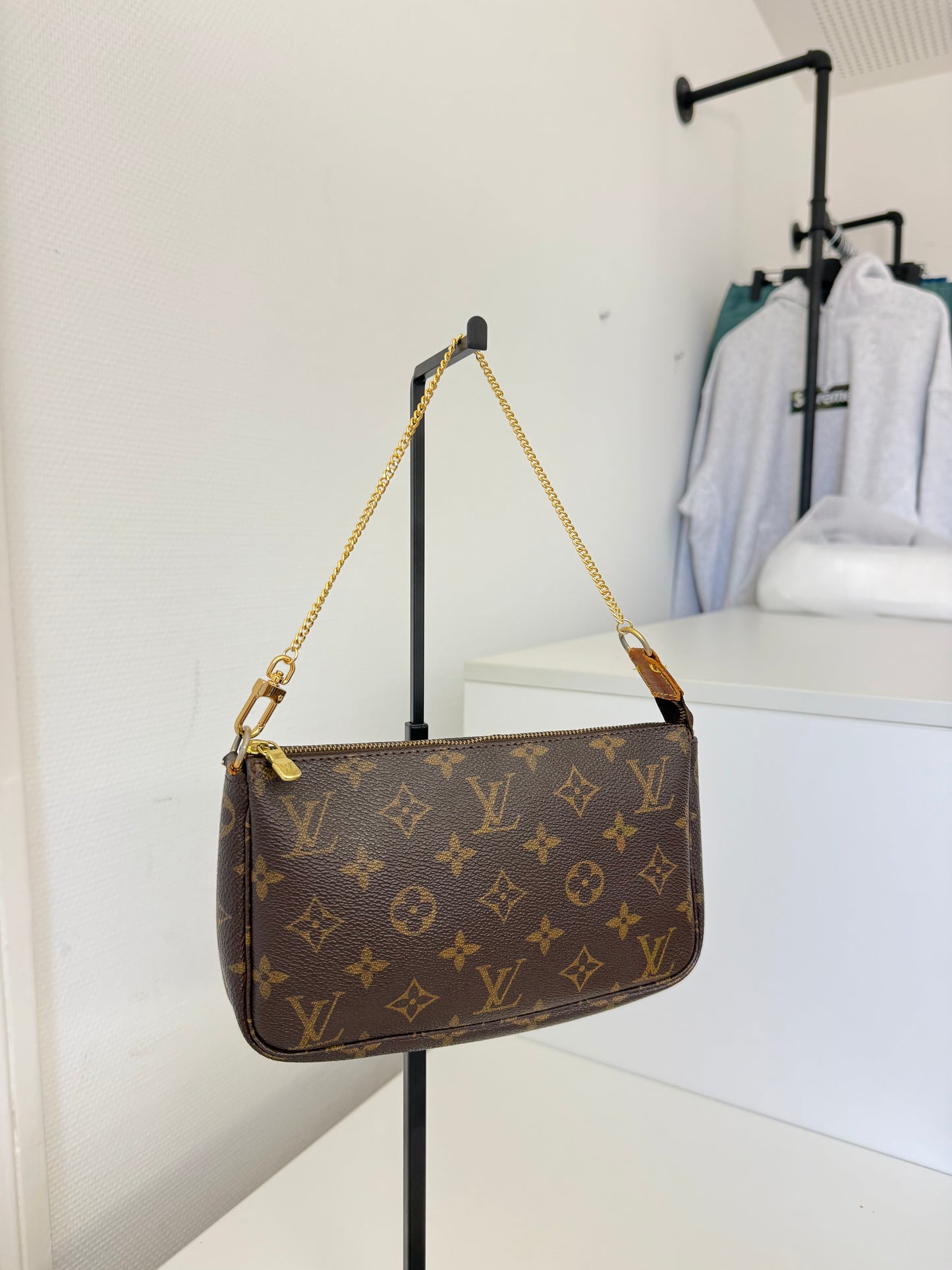 Louis Vuitton Pochette Accessoires