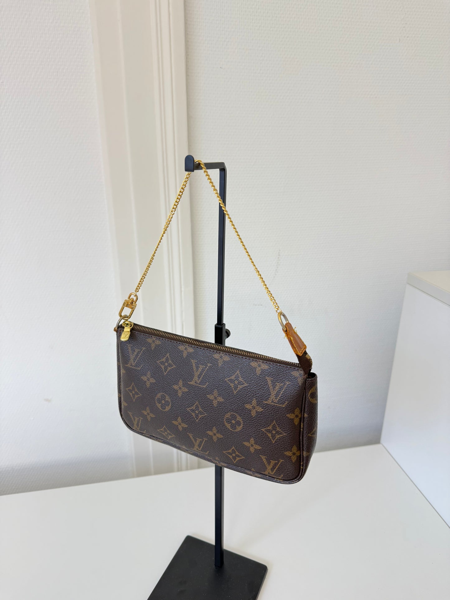 Louis Vuitton Pochette Accessoires