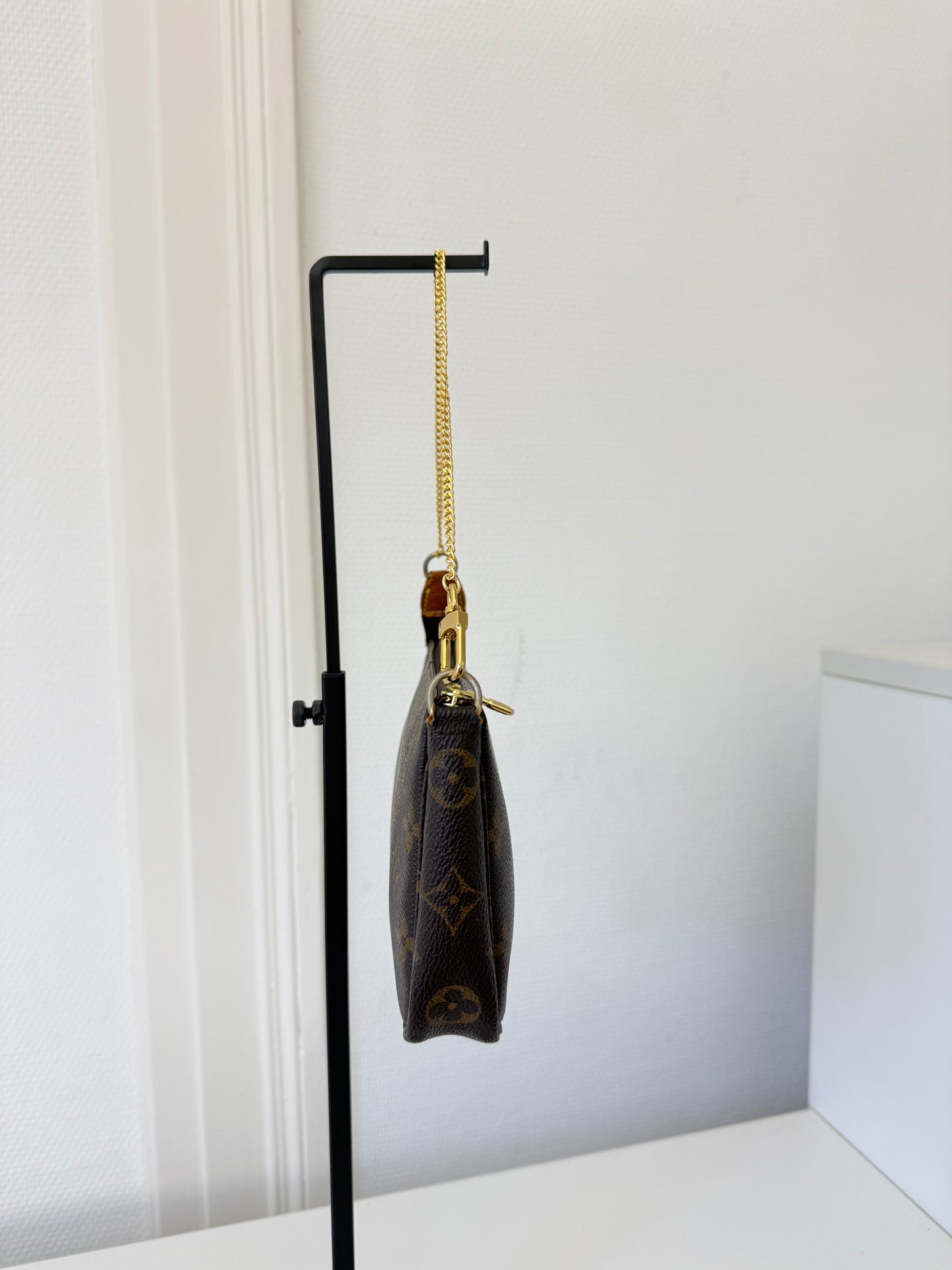 Louis Vuitton Pochette Accessoires