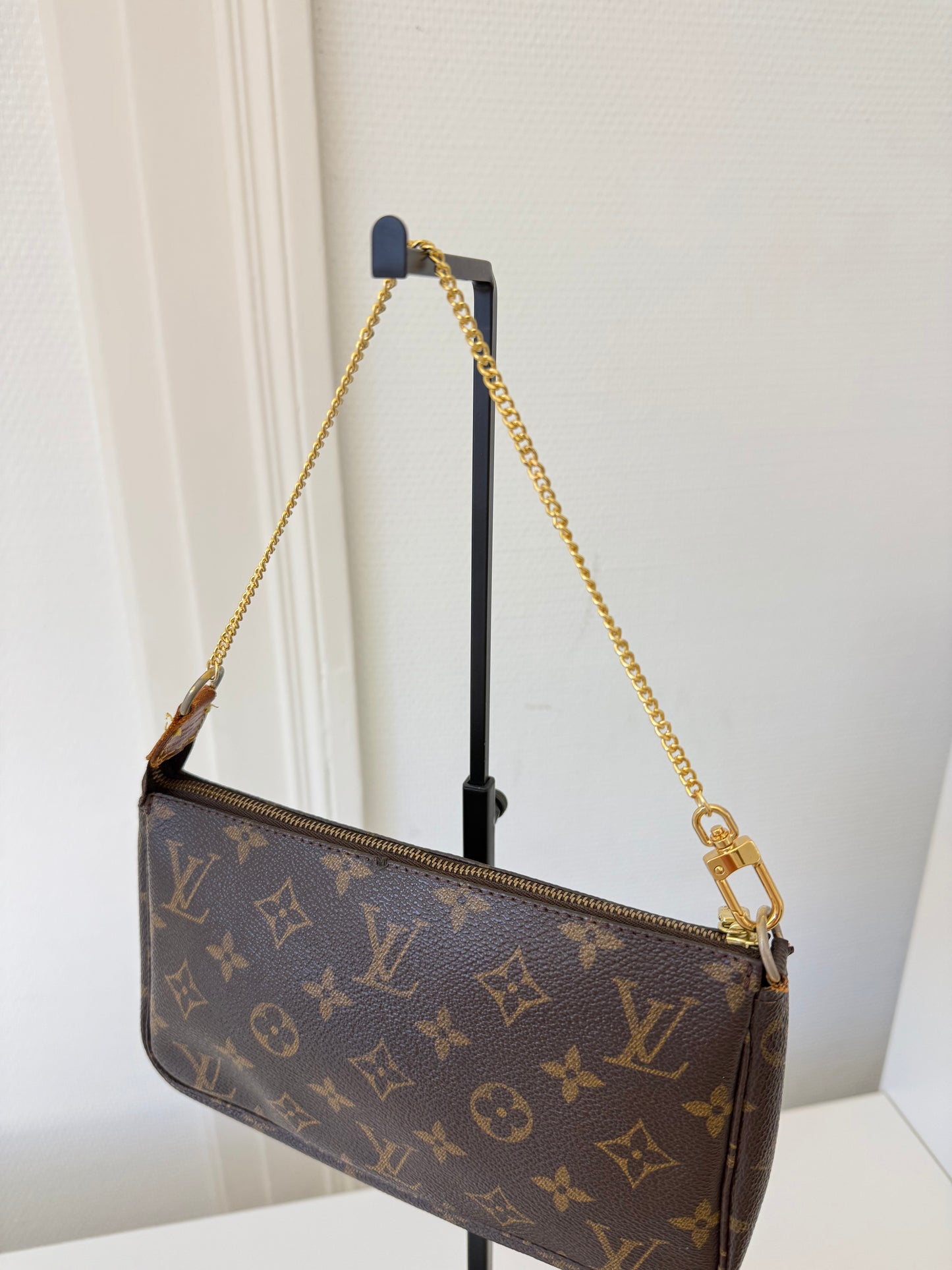 Louis Vuitton Pochette Accessoires