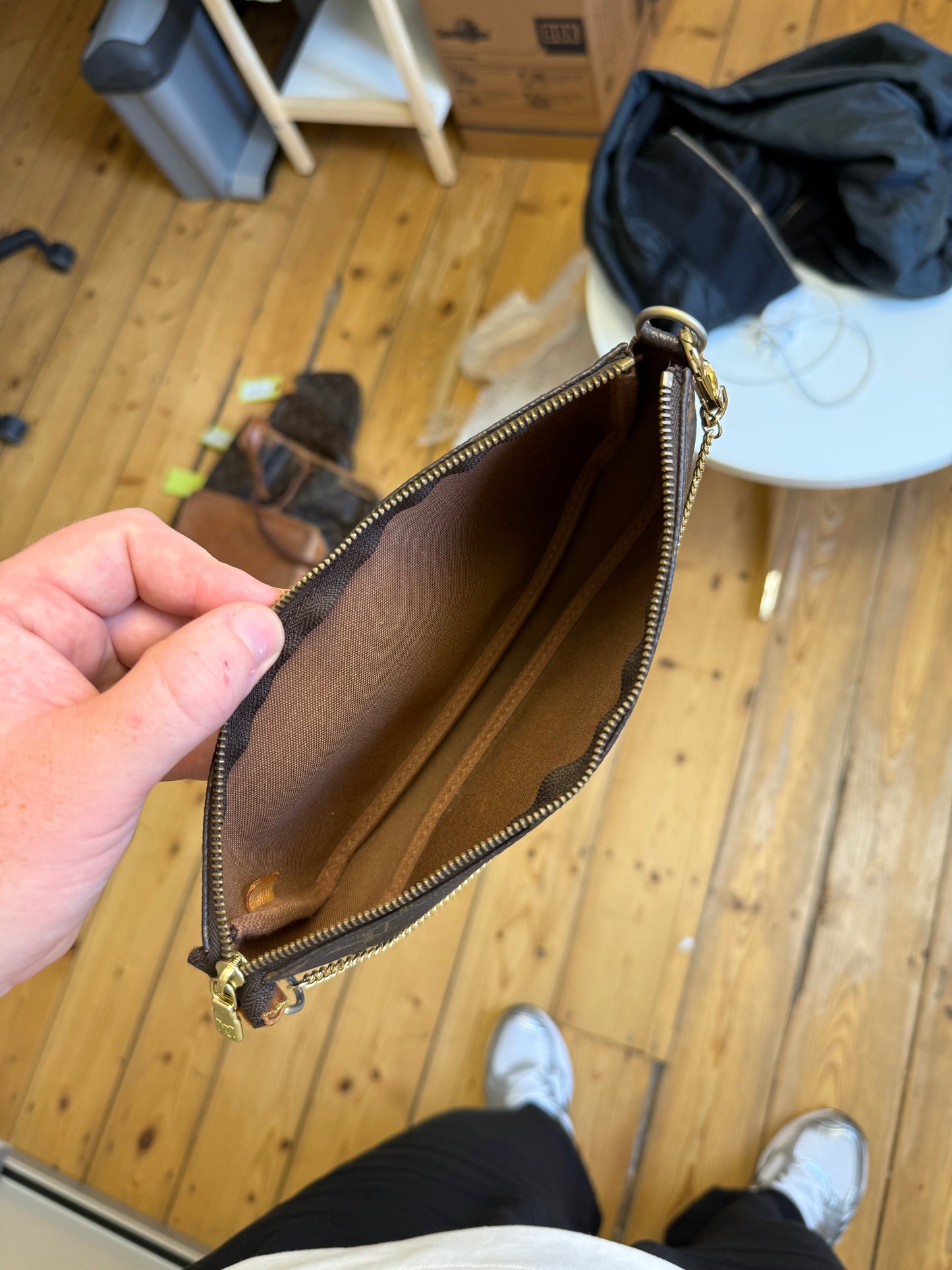 Louis Vuitton Pochette Accessoires