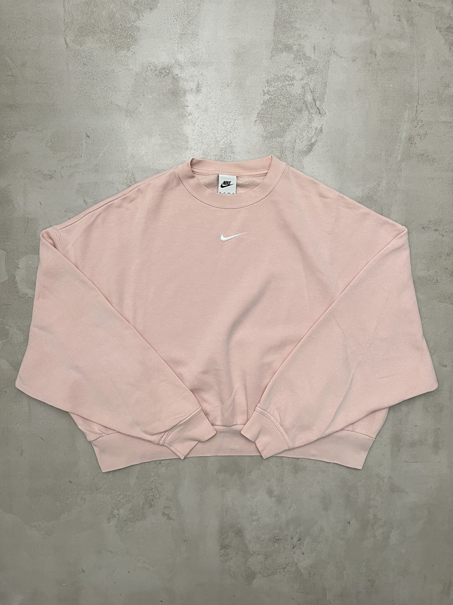 Nike Center Swoosh Sweater Pink