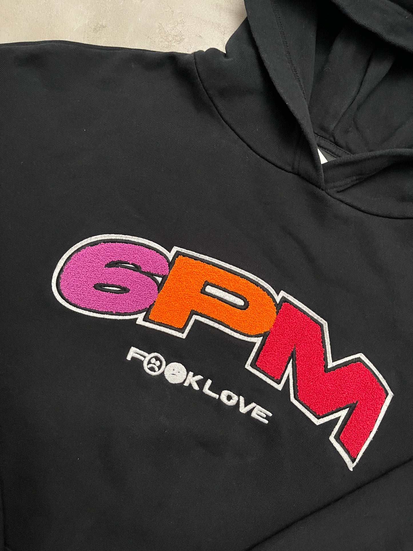 6PM Fuck Love Logo Hoodie schwarz