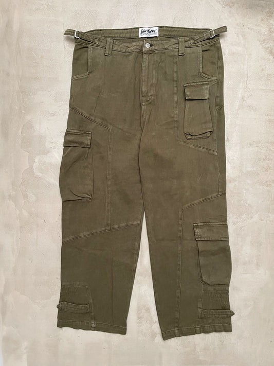 LowLightsStudios Cargo Olive